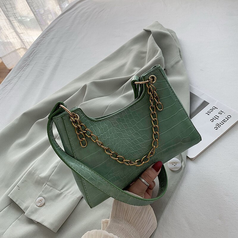 female bag small bag Korean texture wild crocodile pattern shoulder bag net red envelope chain handbag: green