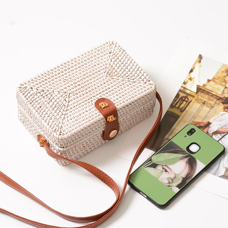 Zwart Wit Ronde Stro Tassen Vrouwen Zomer Rotan Tas Handgemaakte Geweven Strand Cross Body Bag Cirkel Bohemen Handtas Bali doos: B-White