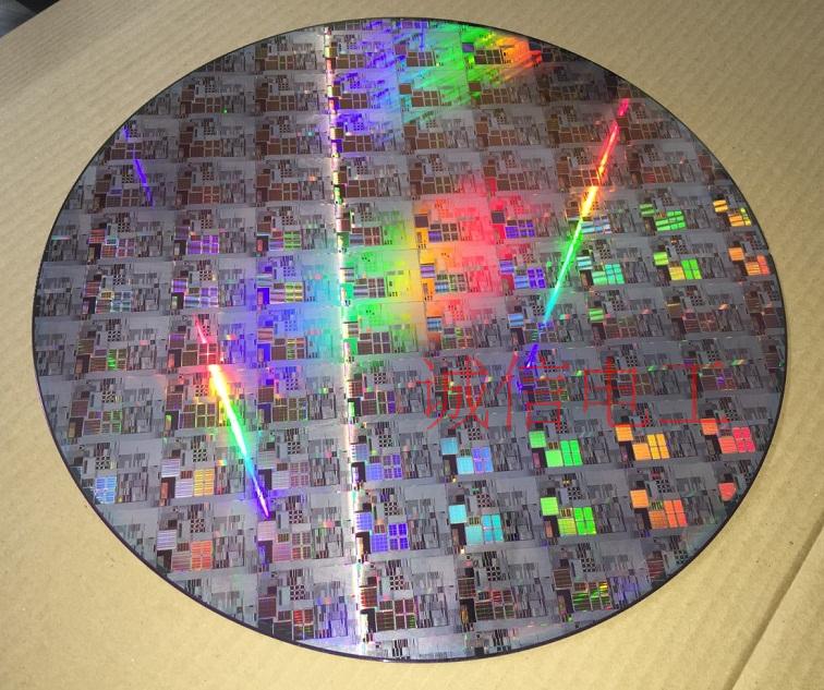 12 Inch Wafer Silicon Complete Chip Wafer Monocrystalline