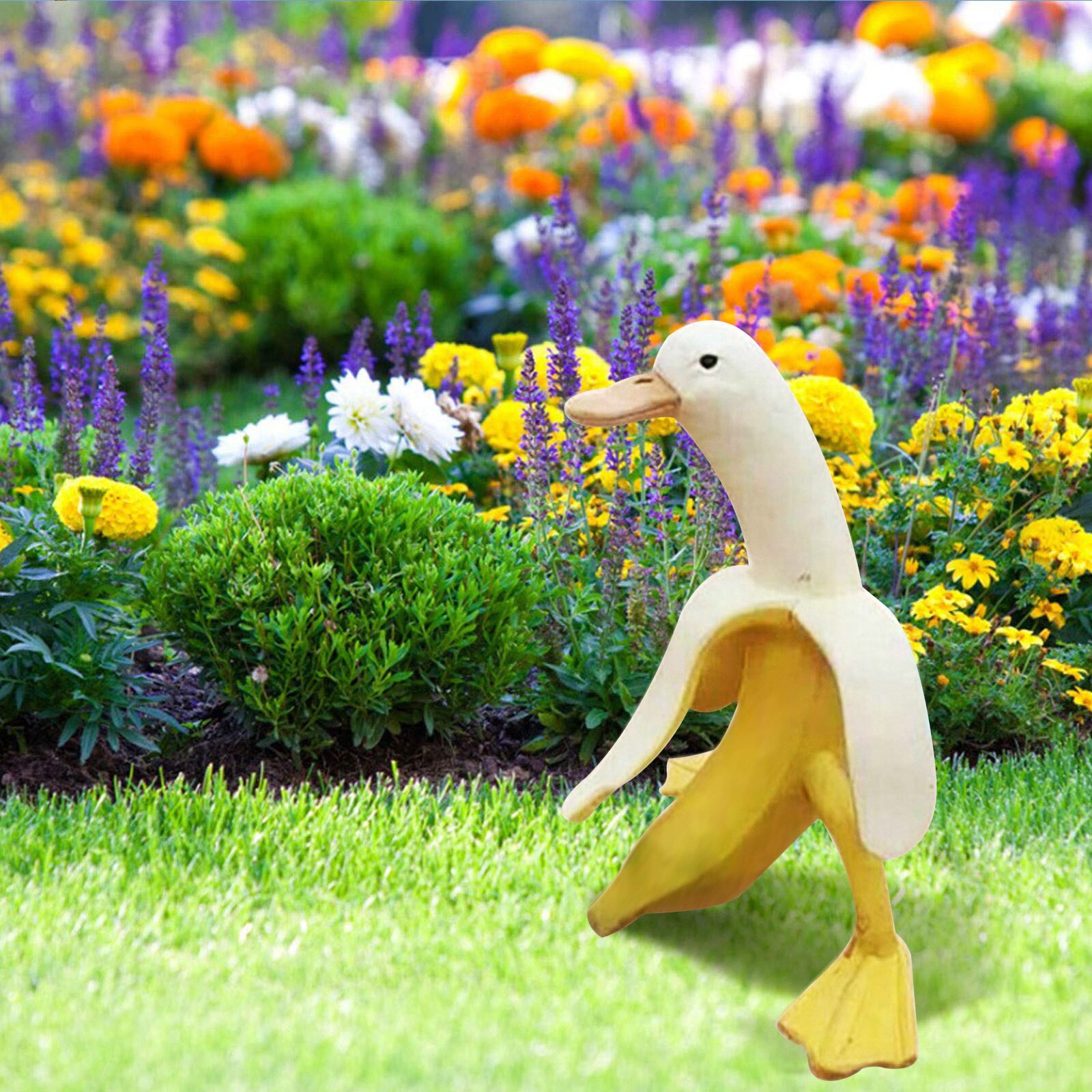 Whimsical Art-Banana Duck Statue Cute Peeled Fine Workmanship Banana Duck For Garden Yard Outdoor Desktop Decoration
