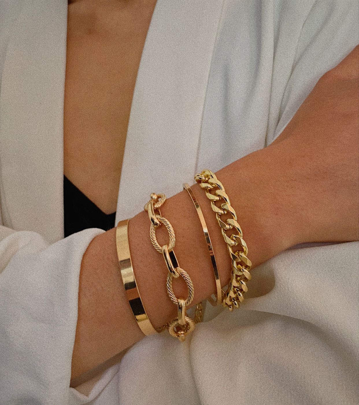 Guld sølv farve flad slange kæde twist armbånd til kvinder statement vintage armbånd punk smykker pulseras: Guldfarve