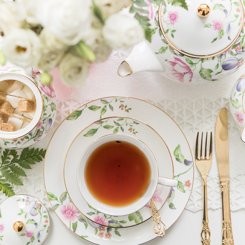 Keramiska kaffekoppar och fat turkiska engelska eftermiddagstekopp europeiska lyxkina kaffeset porslin ben  aa60bd