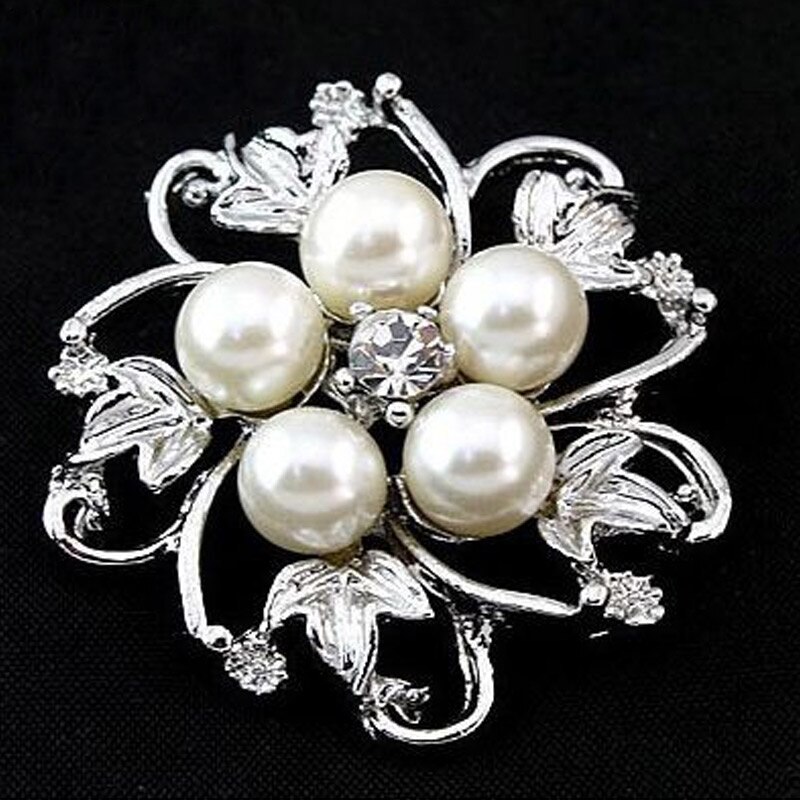 Women Simulated Pearl Rhinestone Brooch Pin Clip Pin Crystal Hollow Flower Brooches Jewelry AIC88: 3