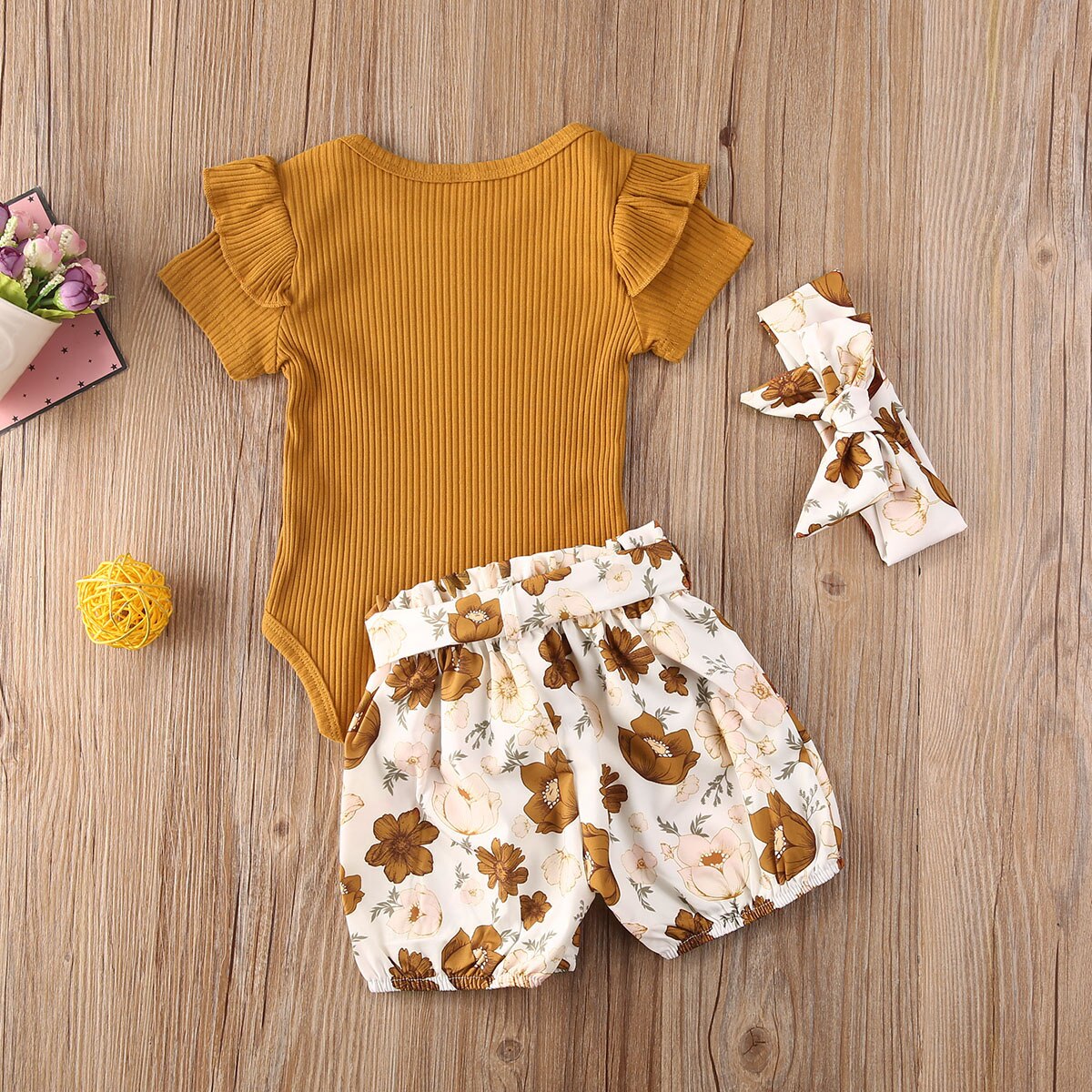 0-24m adorável infantil bebê meninas conjuntos de roupas 3 pçs babados manga curta macacão + floral shorts + bandana