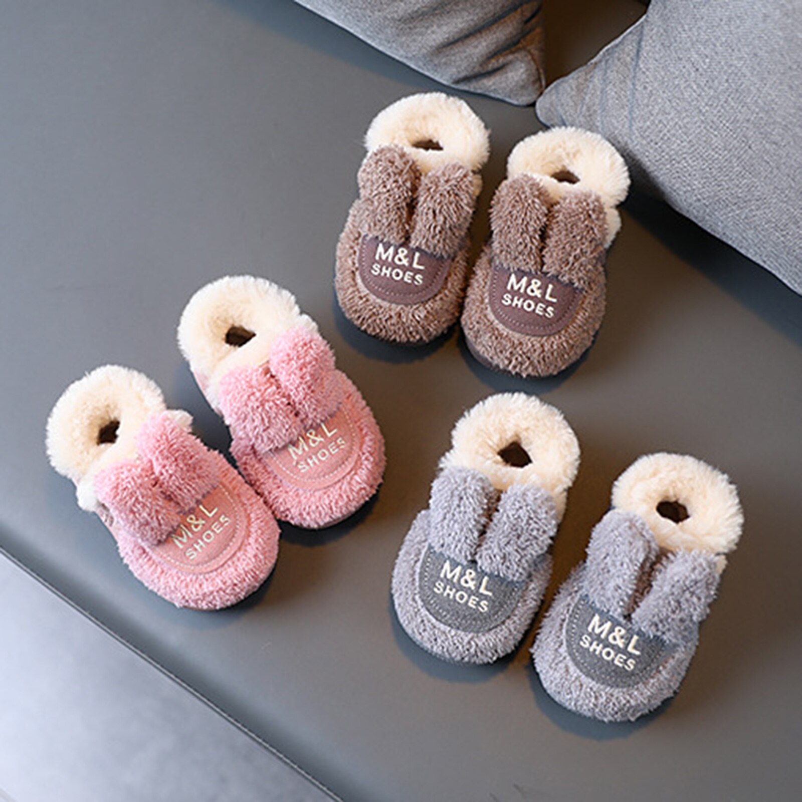 Scarpe adorabili per bambini pantofole per neonati bambino neonato ragazza presepe scarpe simpatico cartone animato orecchie di coniglio antiscivolo Prewalker pantofole per bambini