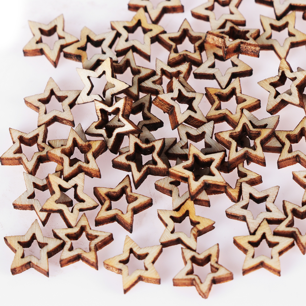 50 stk / pakke træhulede stjerner håndværk ornament til kunst scrapbooking udsmykninger bryllup diy træ skiver boligindretning