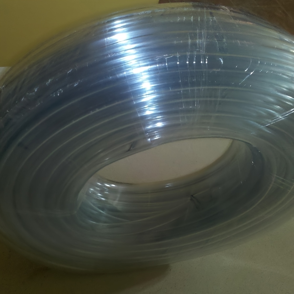 Transparante buis/slang; essentieel voor thuisgebruik; pijpleidingbenodigdheden; PVC-slang.