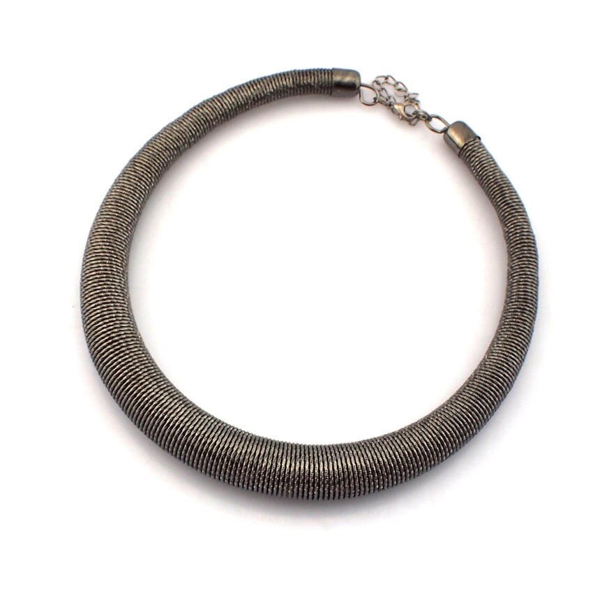 Manilai moda brilhando primavera metal pescoço caber torques colar gargantilhas feminino festa usar instrução colar design punk jóias