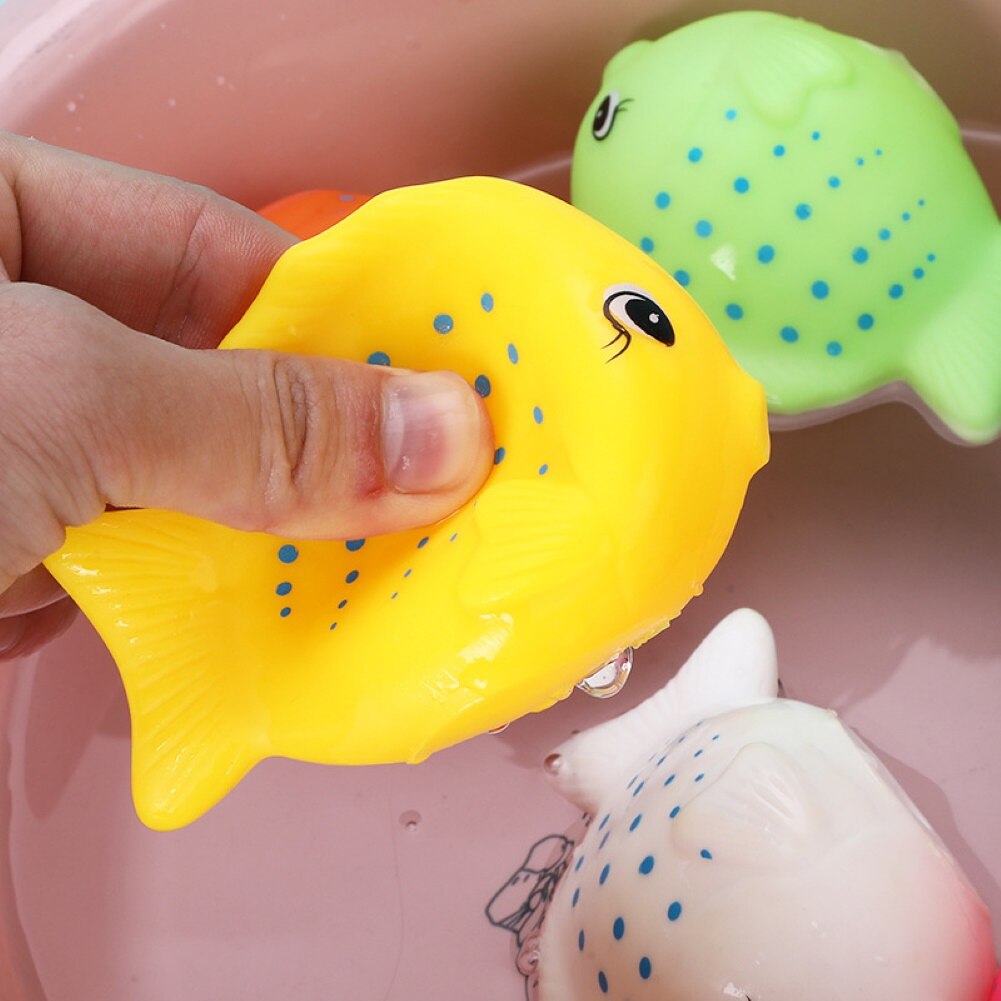 6Pcs Cartoon Chubby Fish Squeeze Sound Bathroom Water Play Game Baby Bath Toy Children's vinyl squeeze music bath bath play toys