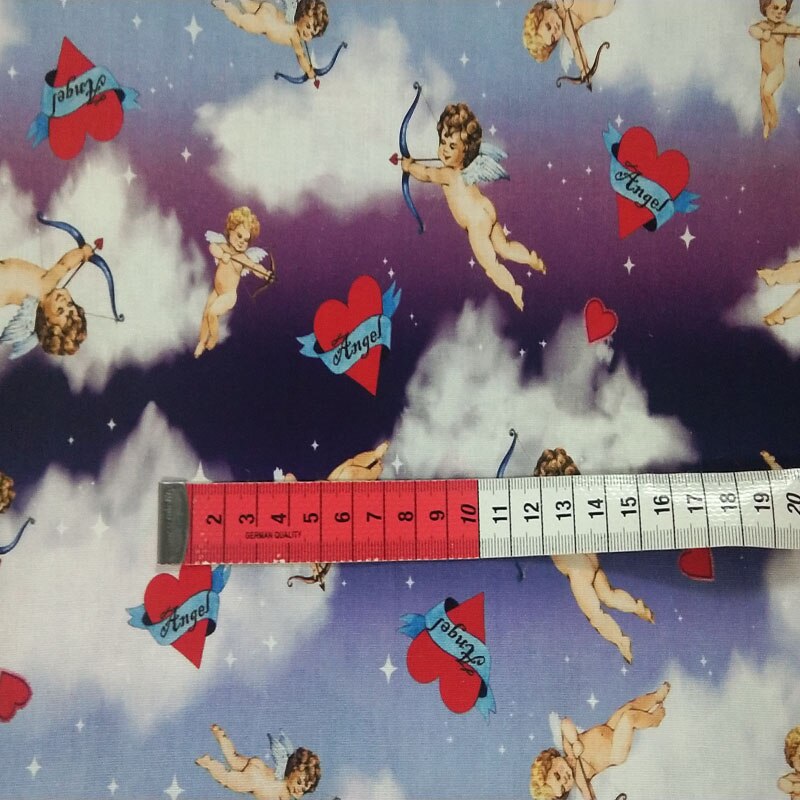 Katoenen stof rood hart baby engel in het paradijs ster en bewolkte liefdespijl naaidoek jurk kleding textiel weefsel patchwork