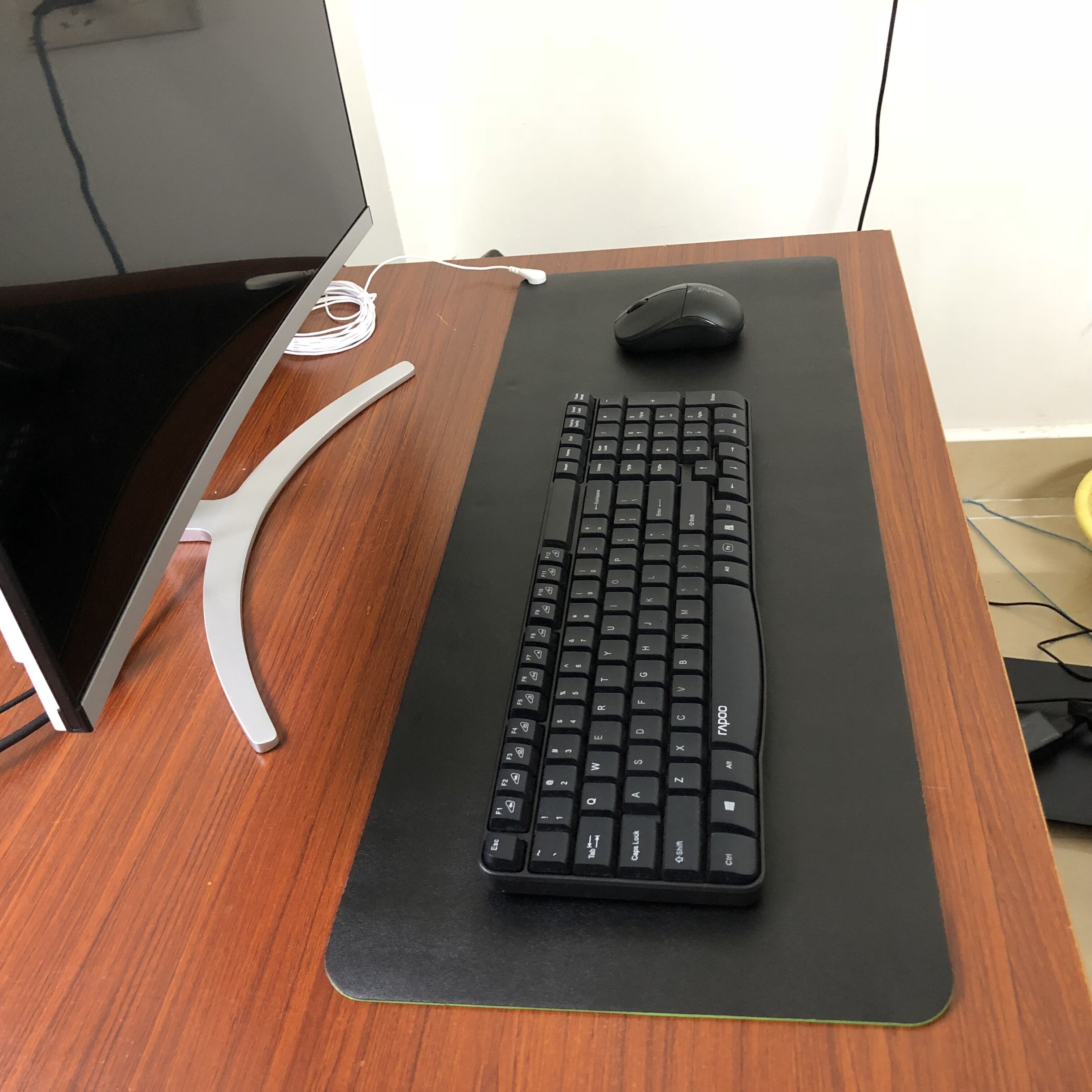 Grounding desk mat PU healthy pad with 5 meter gounding cord