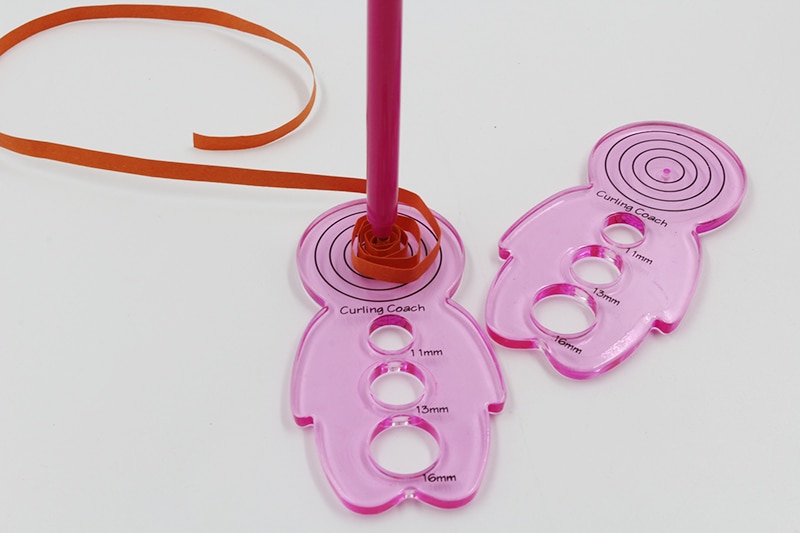 DIY Cute Doll Shape Curling Coach Paper Quilling Tool Quilled Creations Art Craft