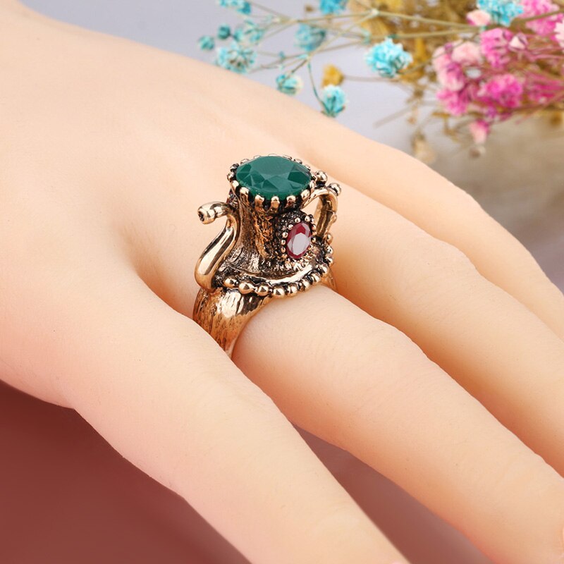 Kinel vintage smycken vinkanna antik ring guld färg kvinnor grön harts bröllopsfest ring jul