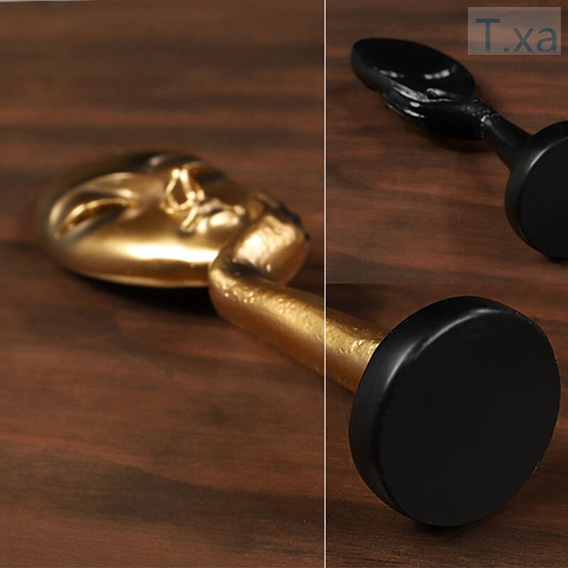 Thinker Statue Abstract Figure Sculpture Small Ornaments Resin Statue Home Crafts Modern Interior Decoration home accessorie