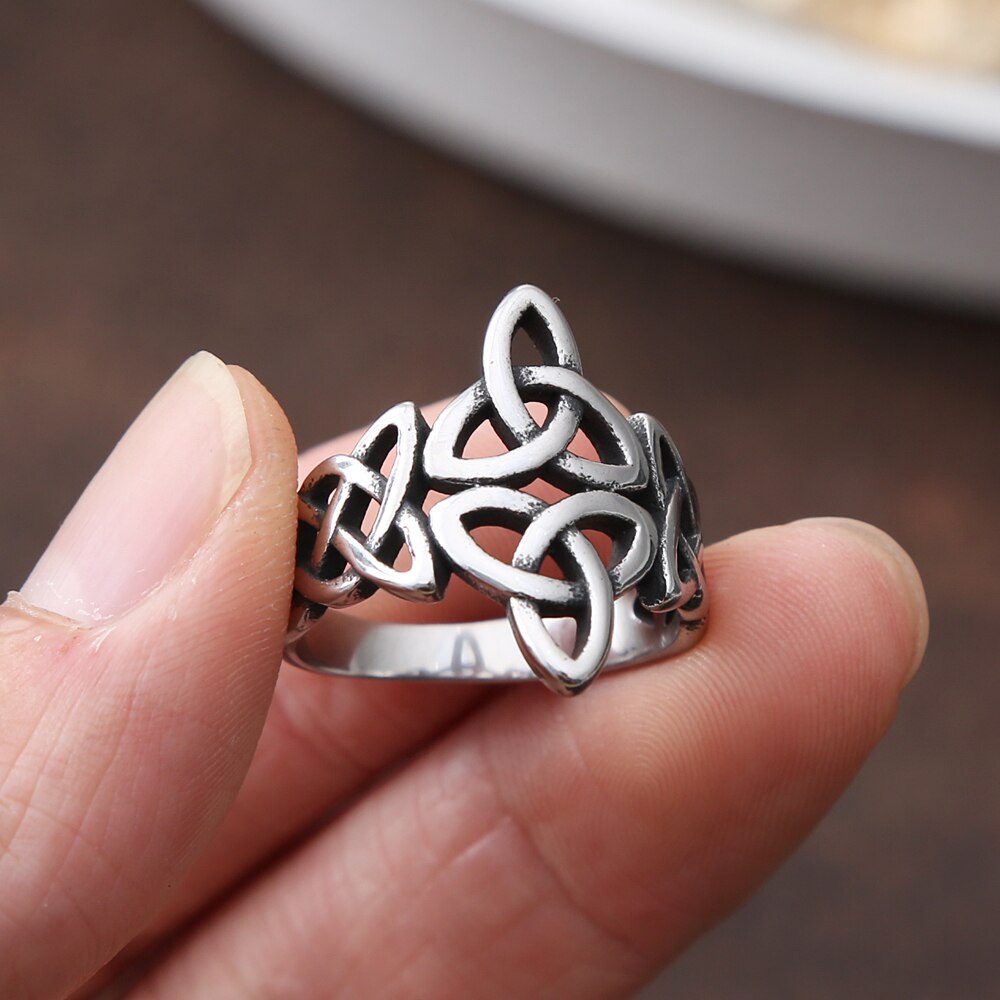Triquetra Celtics Knot Ring Steel Color Nordic stainless steel Viking ring men and women Irish Celtic jewelry anniversary