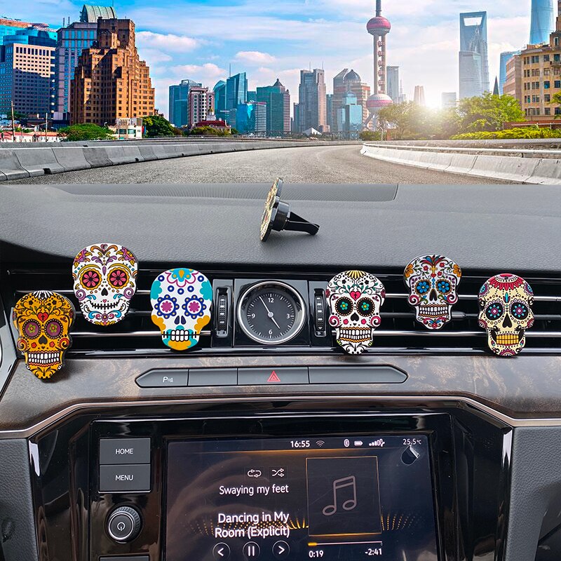4*6cm Sugar Skull Auto Air Conditioner Outlet Decoration Perfume Clip Air Freshener Car Tuyere Fragrance Car Ornament 7 styles