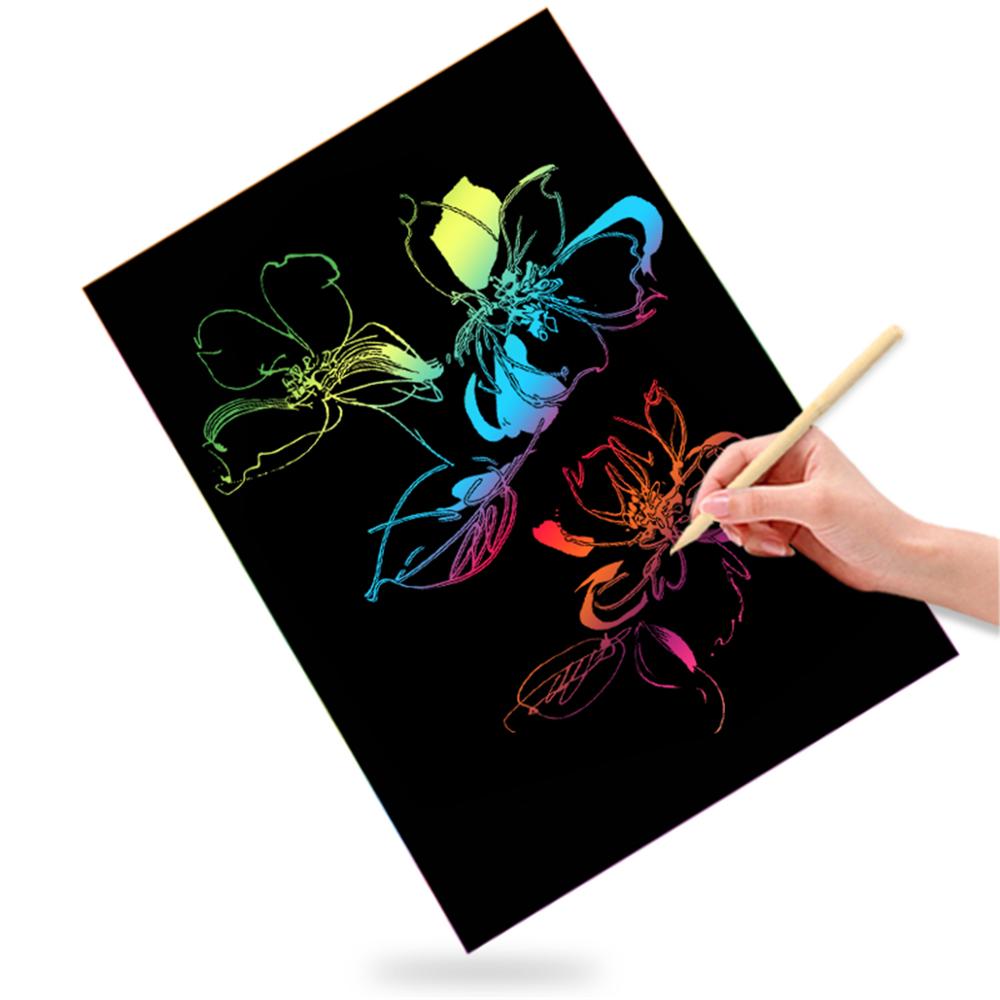 Scratch Art Set, 50 stuk Rainbow Magic Scratch Papier voor Kids Black Scratch Off Art Notes Boards met 5 Houten Stylus