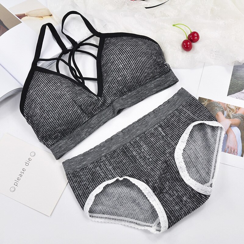 Seamless Active Bra Set Bra Briefs Set For Women Lingerie Push Up Bralette With Pads Free Siz Sports Underwear Set: Black