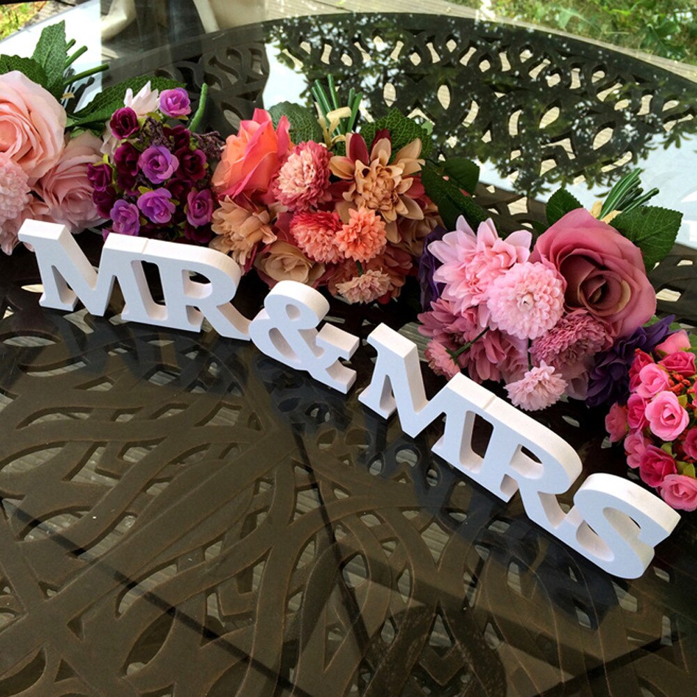 MR & MRS Wooden Letters Sign Wedding Decoration Ornament Reception Photography Props Craft MR & MRS Wedding Sign
