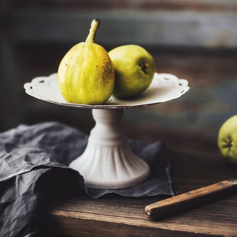 Cake Tools Small Cake Tray Candy Snack Fruit Plate Literary Wedding Cake Display Furnishing Frosted Iron Plate