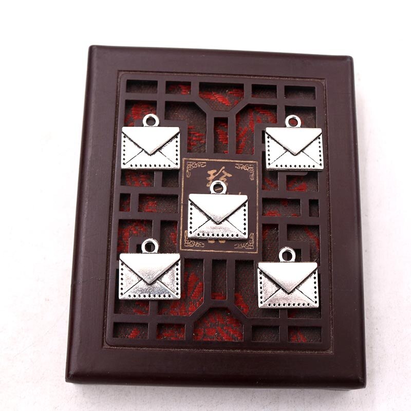 20 Stks/partij Verzilverd Envelop Charm Metalen Hangers Diy Kettingen Armbanden Sieraden Handwerk Accessoires 16*15Mm P566