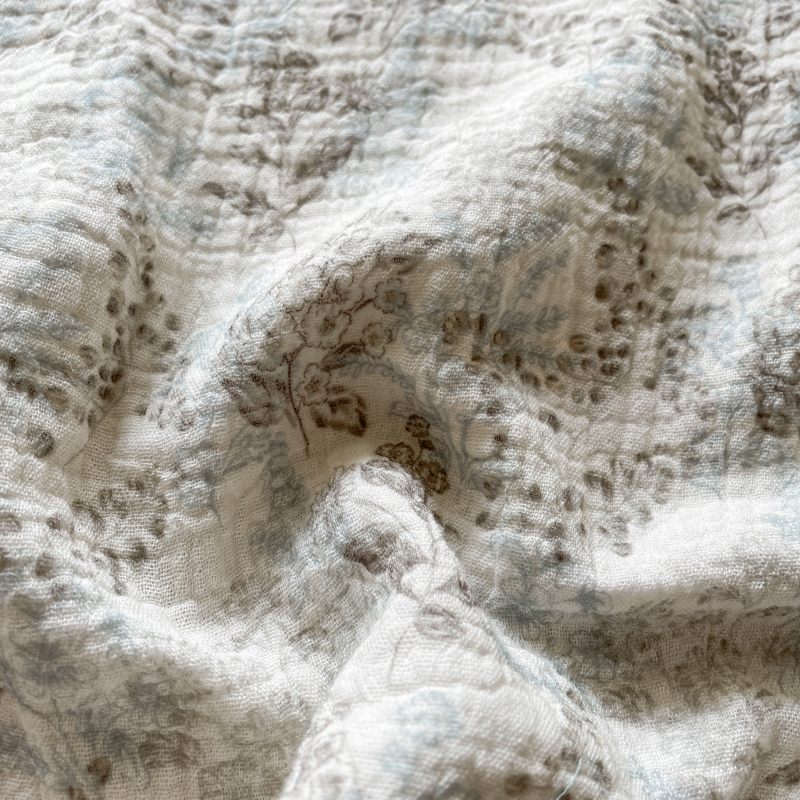 Sommerdecke mit Decke aus faltigem Garn, dünne Decke, geeignet für Schlafzimmer, Wohnung, Sofadecke