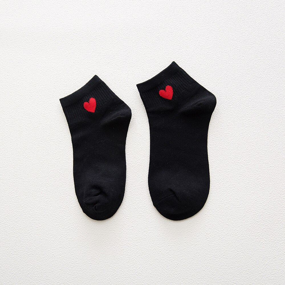 Japanese Women Socks Cotton Novelty Love Heart Pattern Cute Socks Ladies Hiphop Sports Cool Socks Harajuku Accessories: short Black