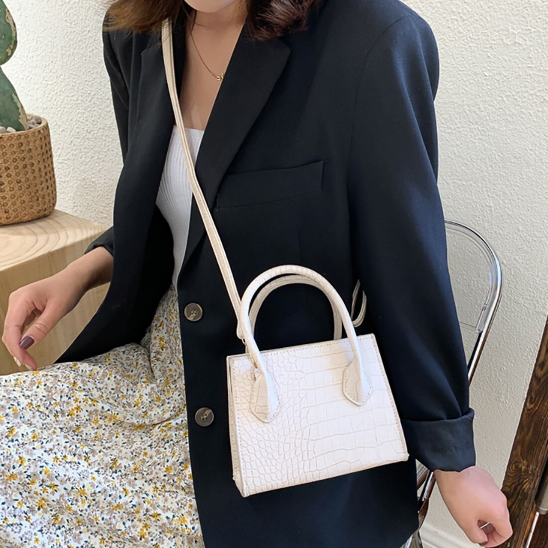 Sac à main en Faux cuir pour femmes, sac à bandoulière tendance tendance , petit sac à épaule classique motif Crocodile fermeture éclair, bourse solide