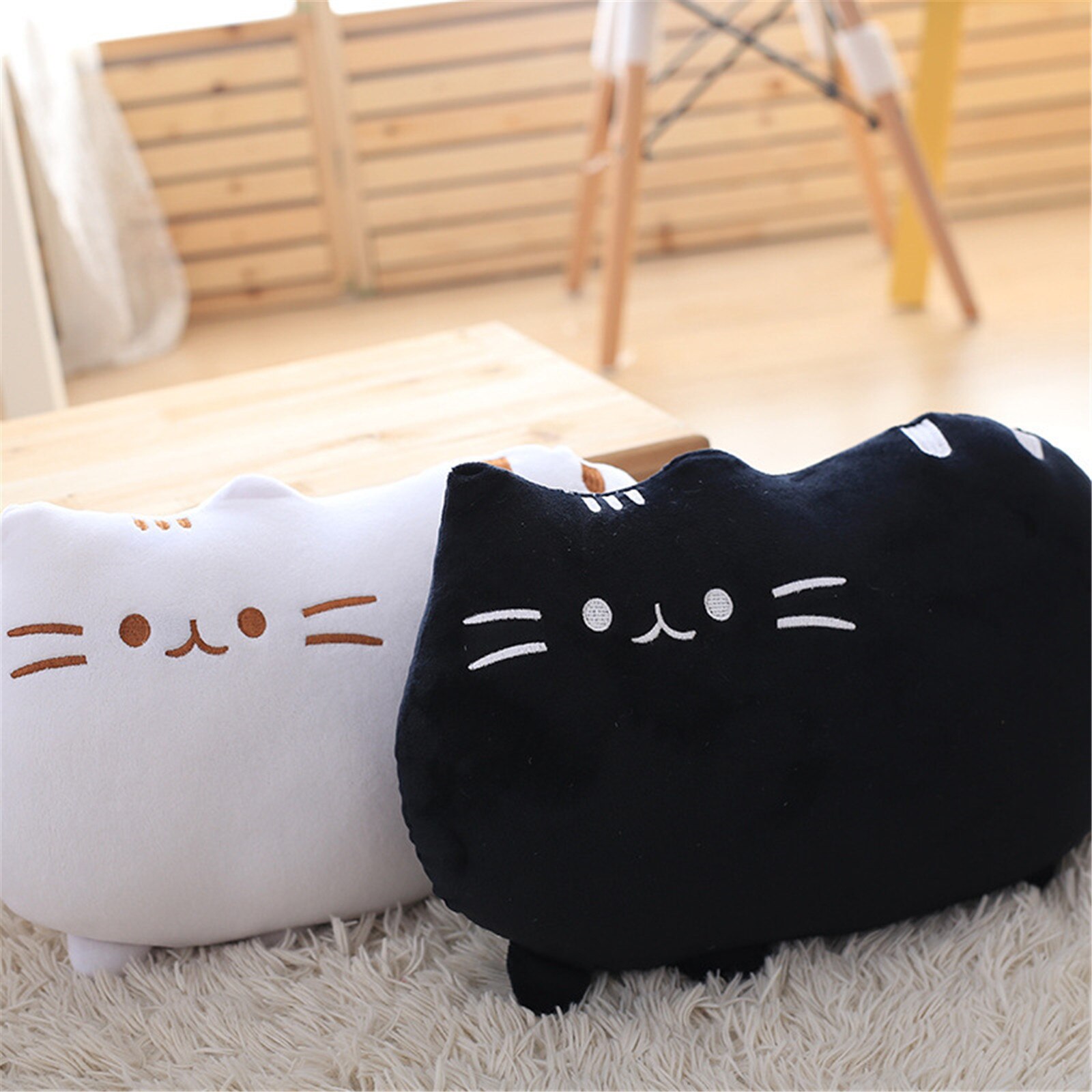 Doux en peluche mignon chat forme oreiller coussin traversin canapé jouet décor à la maison solide jouets de couleur pour enfants fille oreiller d'anniversaire