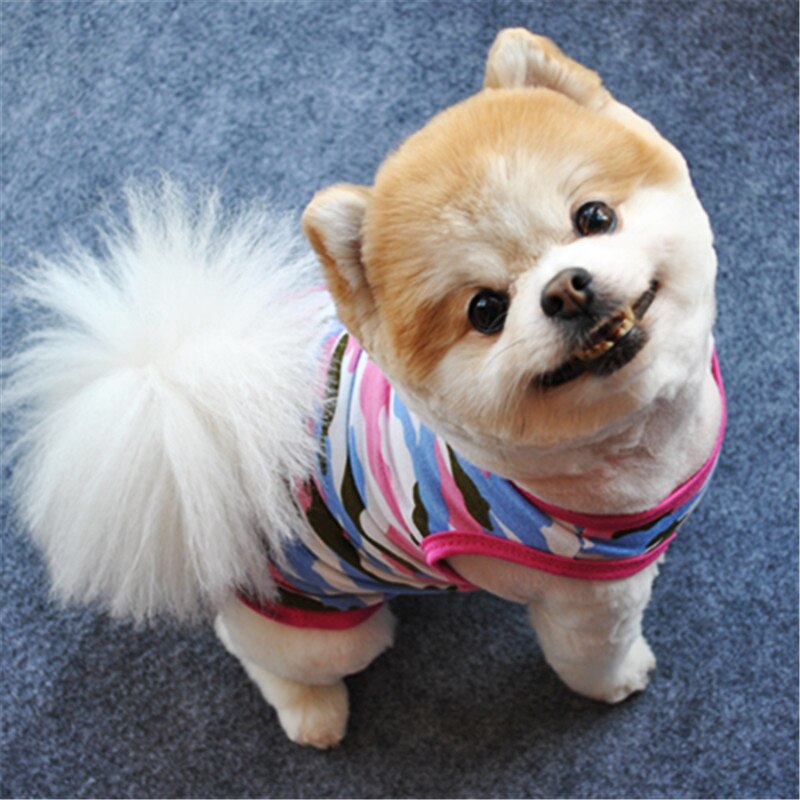1Pcs Lente En Zomer Hond Kleren Puur Katoen Ademend T-shirt Teddy Puppy Corgi Camouflage Vest Puppy Kat Kleding