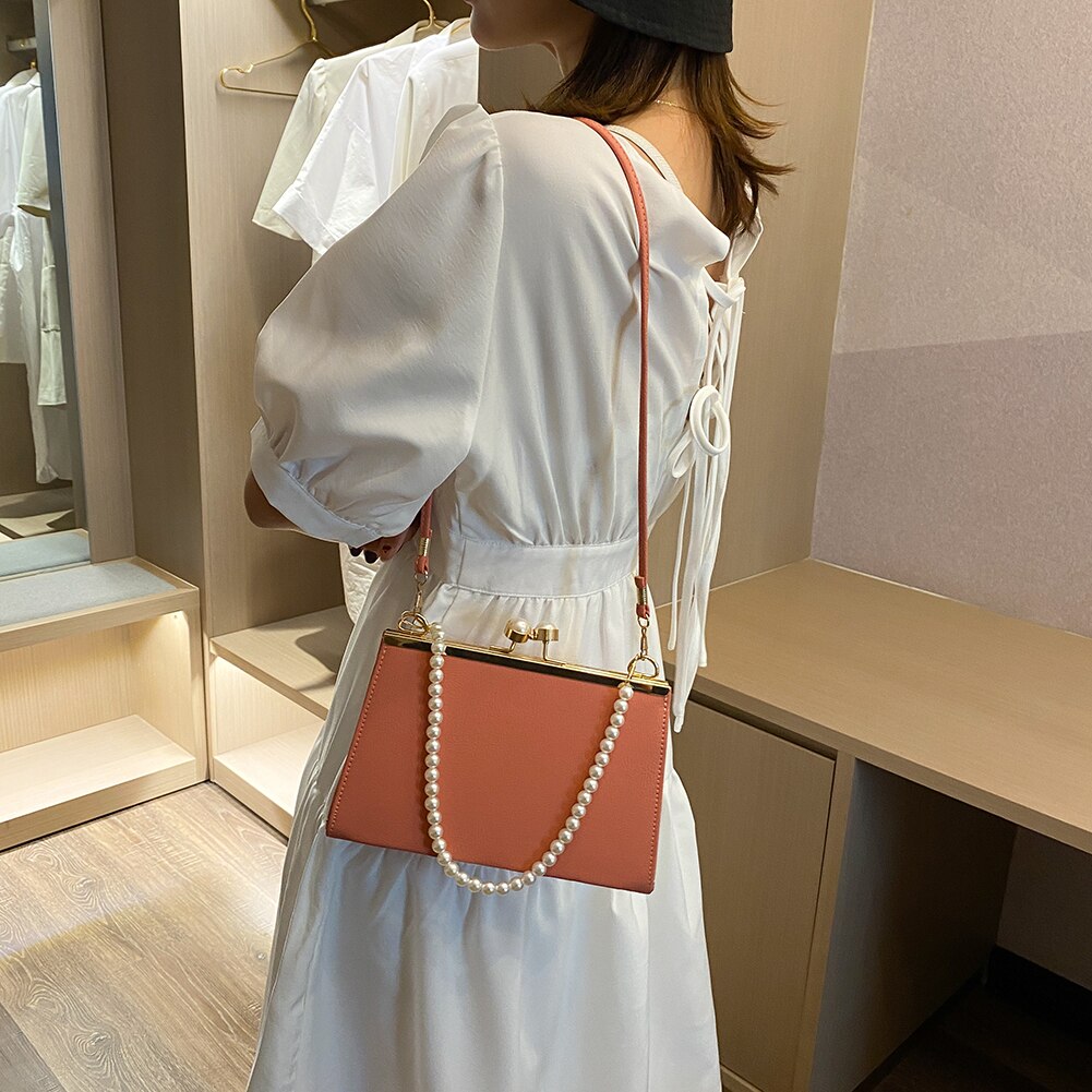 Casual PU Leather Clip Women's Shoulder Bags Pearl Handle Ladies Evening Clutch Purse Simple Solid Color Handbags