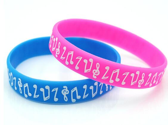 Nuovo 50Pcs nota musicale Braccialetto In Silicone Regalo di Promozione Riempito Braccialetto di Colore Regali Creativi: Rosa Color Oro