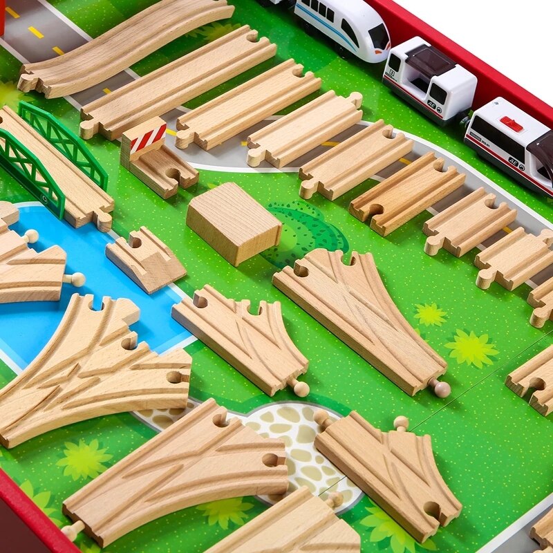 Set di binari per treni in legno giocattoli ferroviari per treni magnetici elettrici compatibili con i giocattoli educativi per binari in pvc per regali per bambini