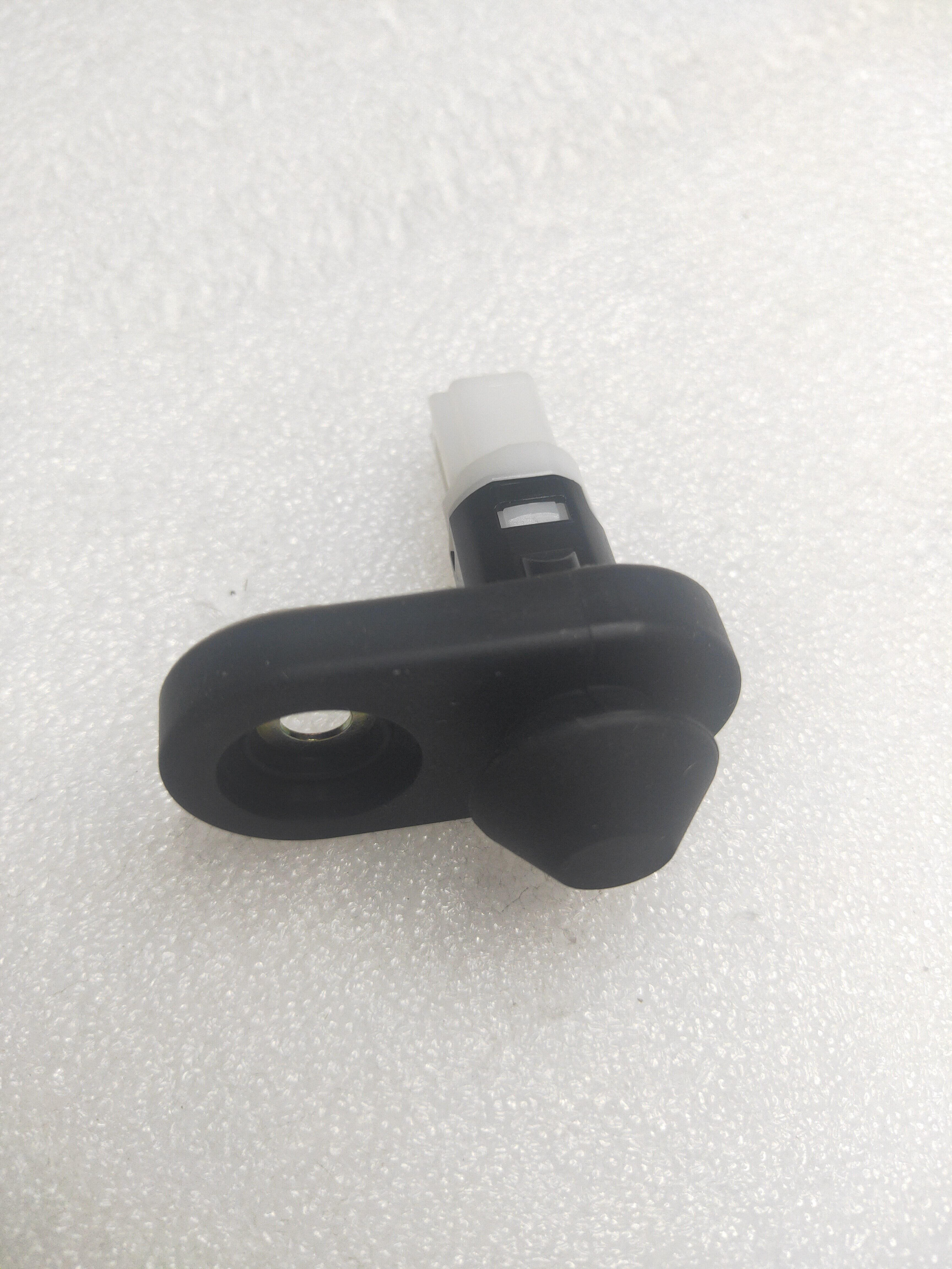 3758100-G08 The Great Wall C30 front door switch assembly CC7150BM00, CC7150CE00