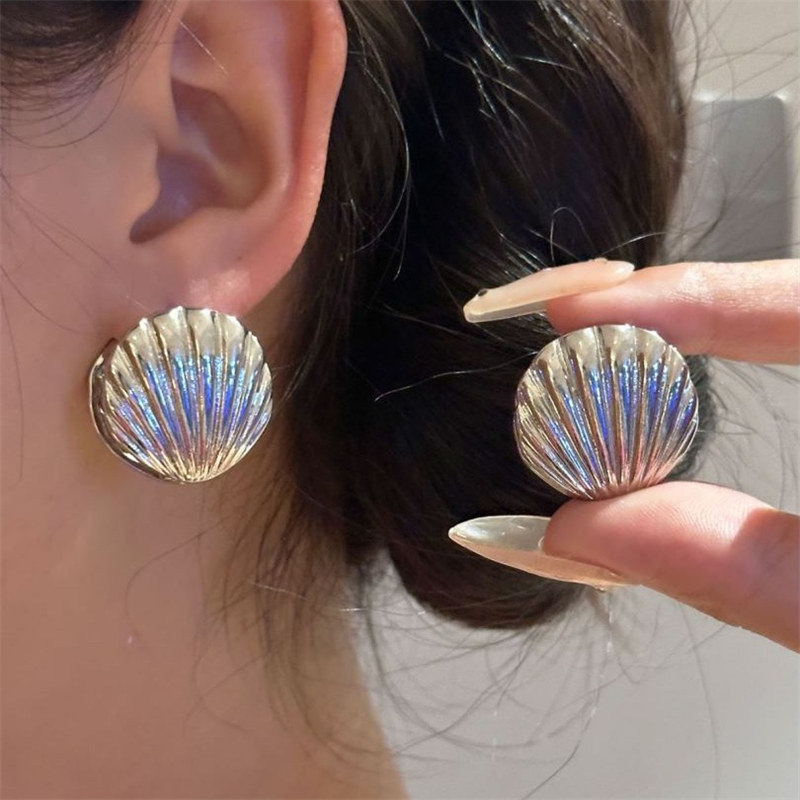 Vintage Metalen Shell Stud Oorbellen voor Vrouwen Punk Zilver Kleur Textuur Geometrische Onregelmatige Oor Gesp Sieraden Party