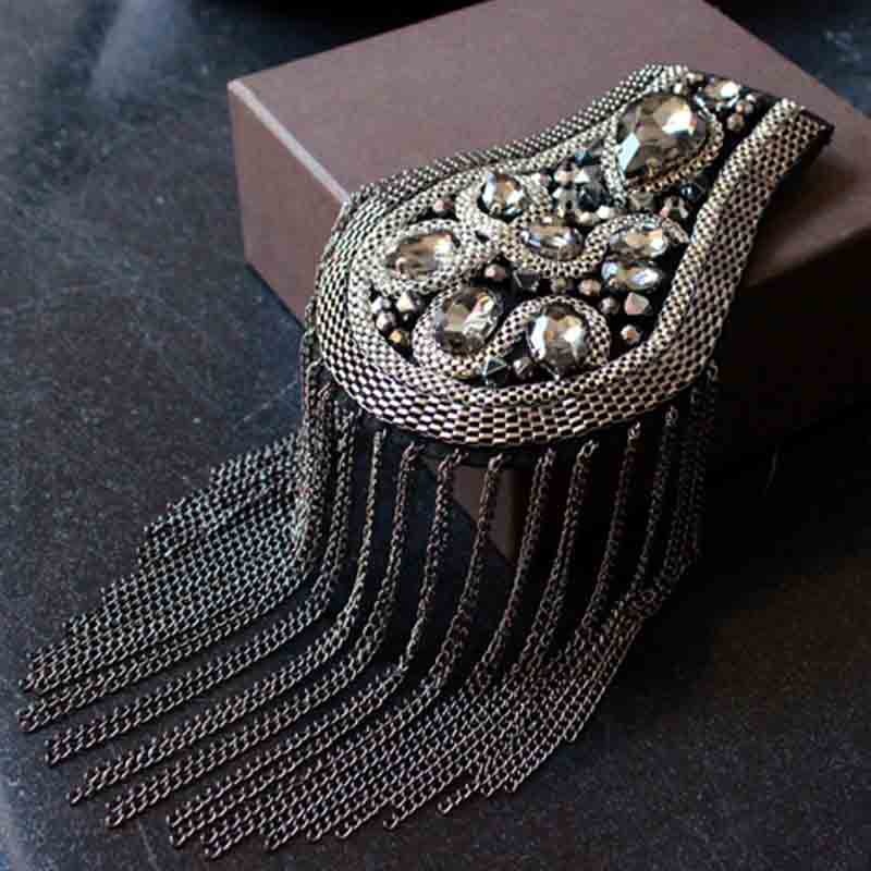 Håndlavet borekvast kæde skulderbræt badges perler stof metal metal kæde epaulette