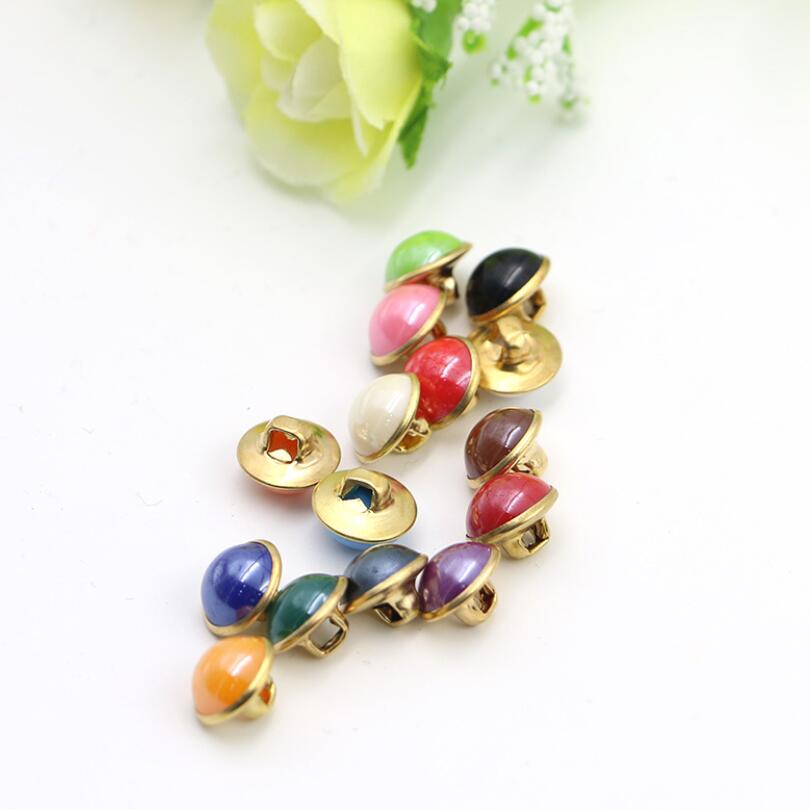 20 stuks 10mm mix kleuren koperen schachtneuzen knoop naaiknopen voor kleding dames overhemdknopen ronde oogbol decoratieve gespen