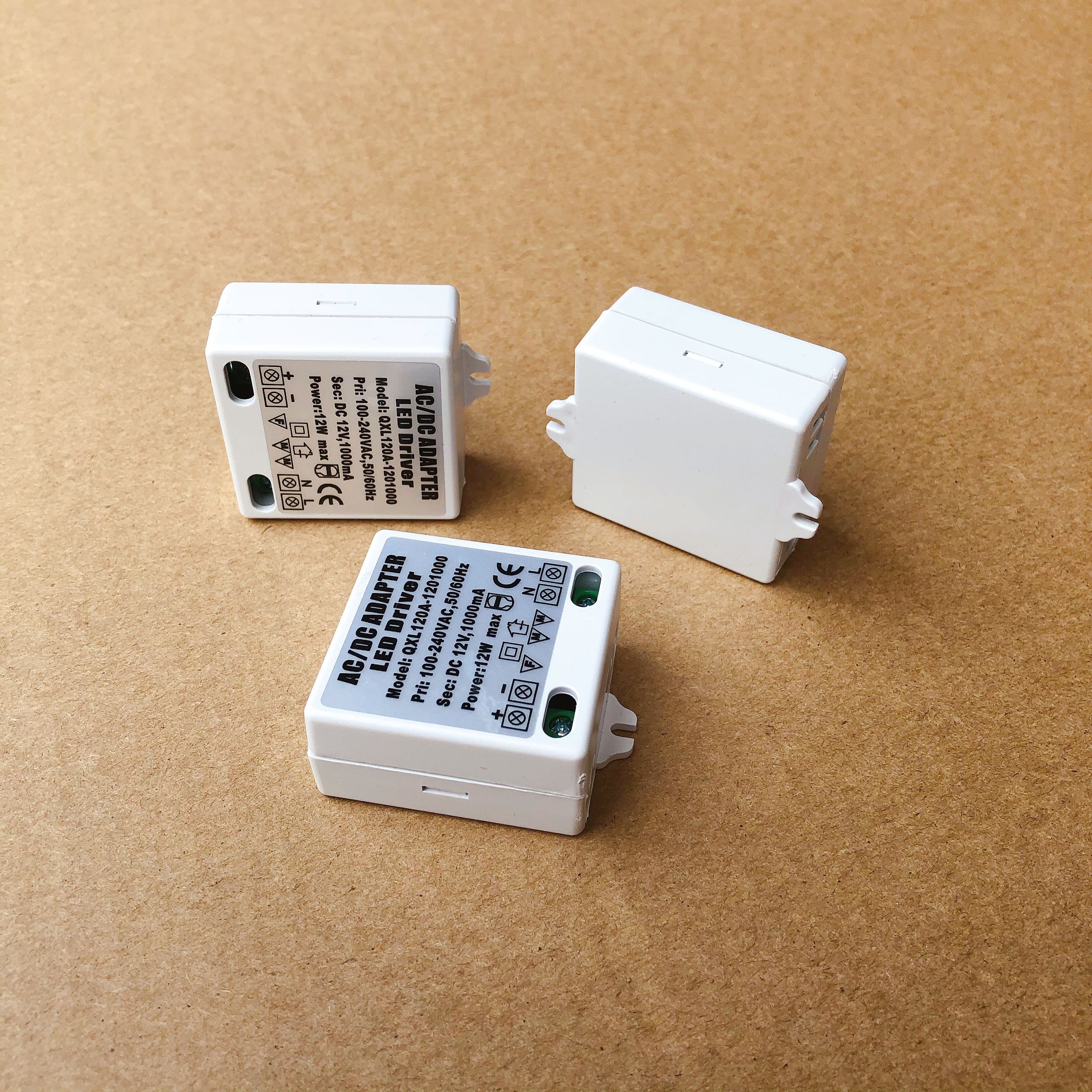 LED Adapter 12W DC12V LED Transformer Driver for LED Downlight Spotlight 12W 12V LED Adapter Power Supply