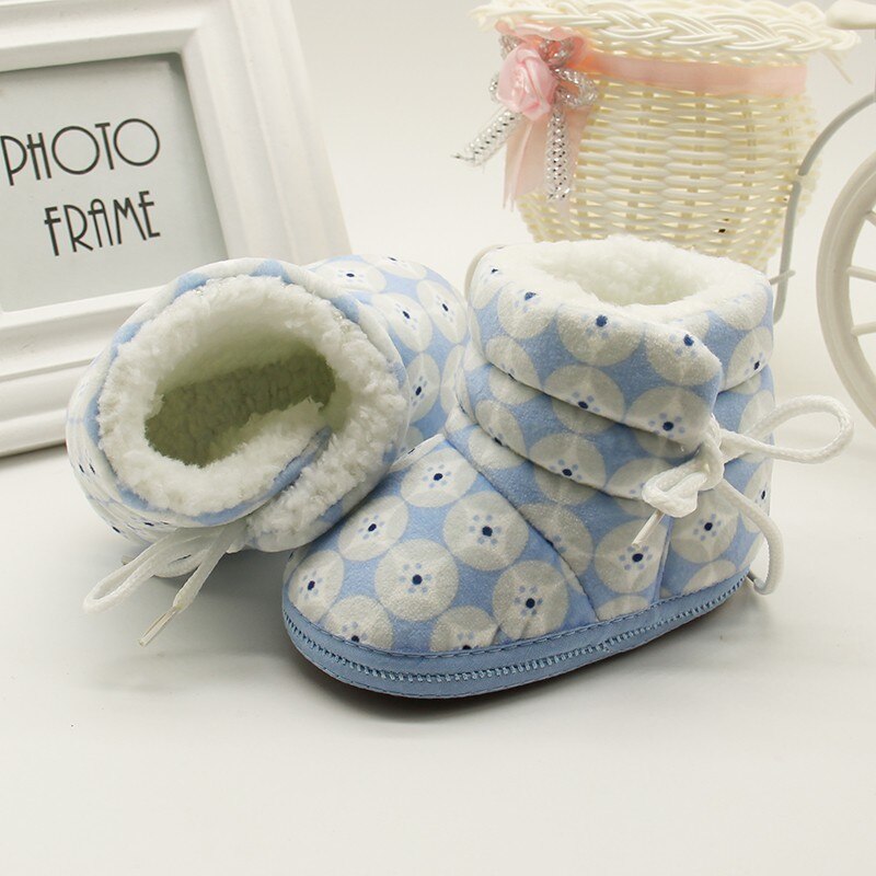 Winter Kawaii 3 Colors Newborn Baby Girls Lovely Boots Coin Circle Baby Cute Plus Cashmere Warm Baby Boots
