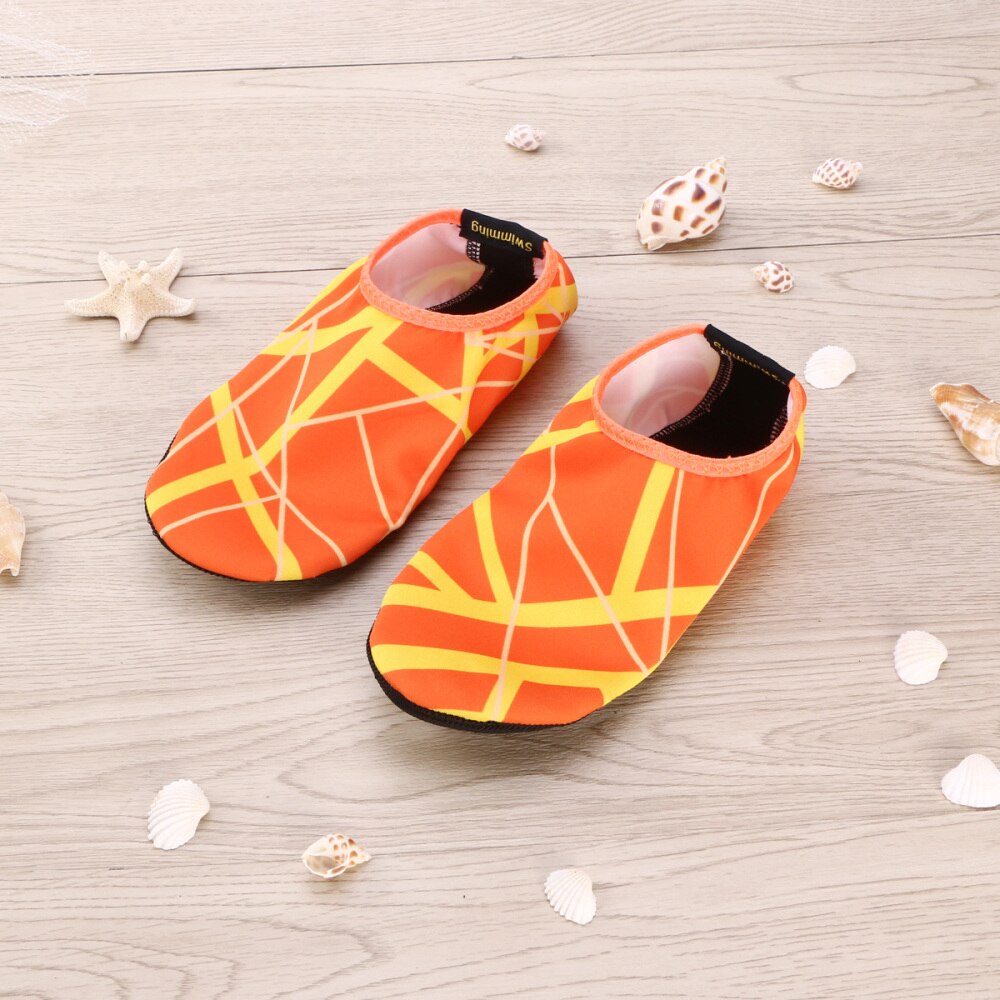 Wytrzymała podeszwa boso skóra wodna buty skarpety nurkowe na basen plażowy piasek pływać surfować rozmiar XS (czerwona róża)