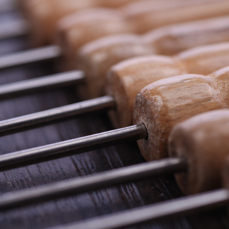Rustfrit stål udendørs grillnål fårekød spyd bbq stålskilt jernpinde ristning kød tilbehør værktøj 10 stk