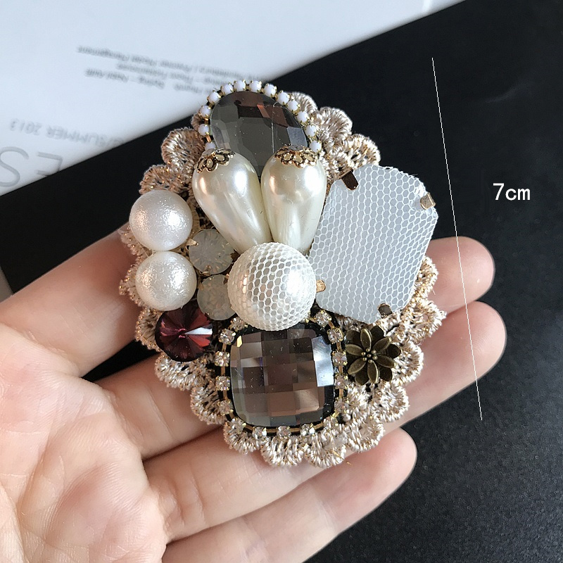 Beroemde Luxe Bloem Kwastje Broche Parel Boog Nummer 5 Sieraden Broches Pins Broach Voor Vrouwen Vintage Accessoires: Rose Goud Kleur