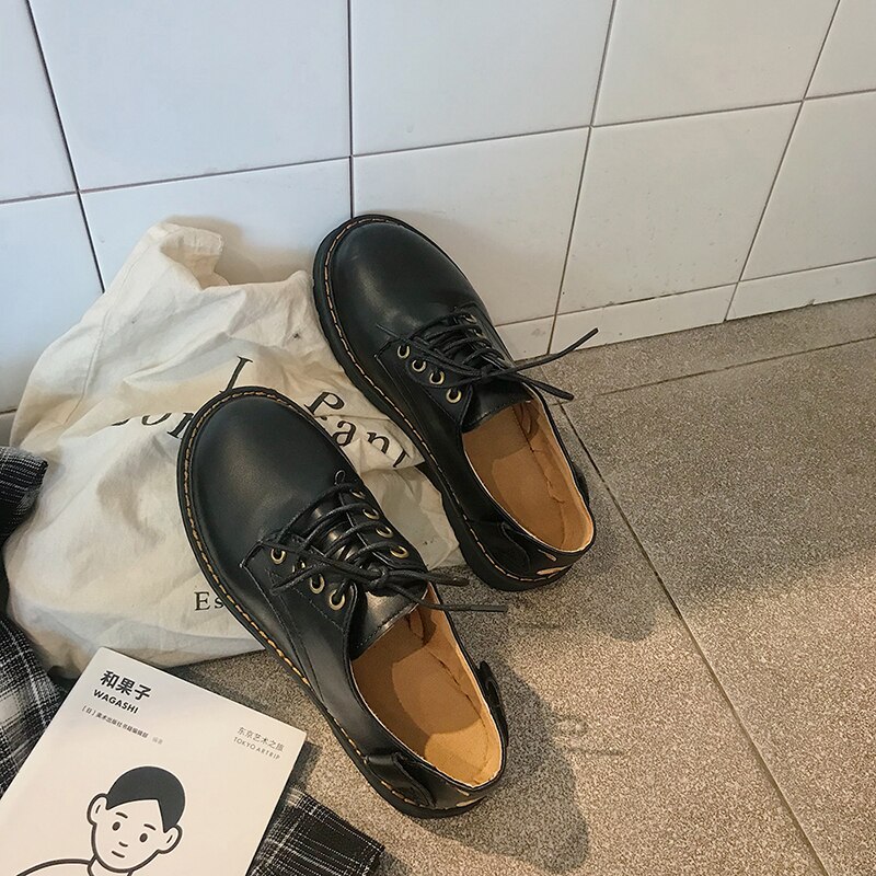 Brown Chinese Women Round Toe Fashion 2021 Black Casual Ladies Lace Up Oxfords ultime scarpe economiche China Designer appartamenti bassi: Black / 39