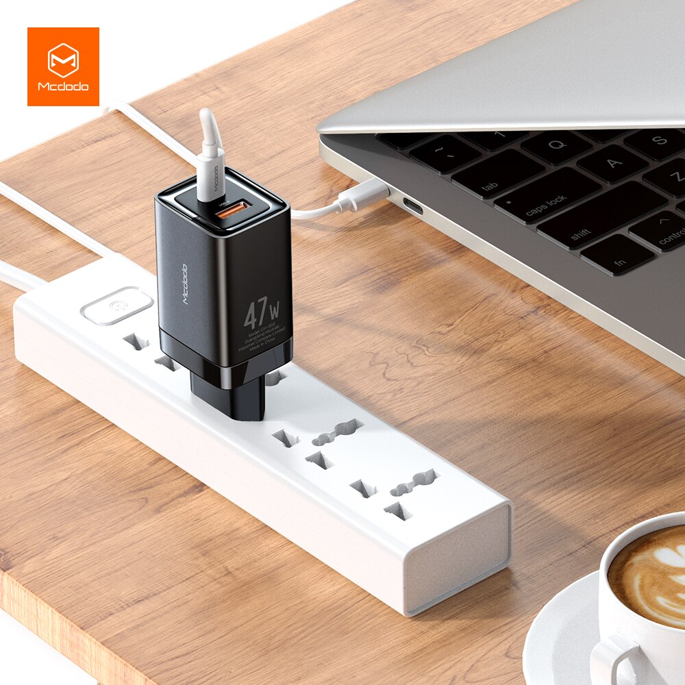 Mcdodo 47W Fast Charger Type C Pd Quick Charge 3.0 QC4.0 Eu Plug 2 Poorten Usb Voor Iphone Draagbare mobiele Telefoon Oplader