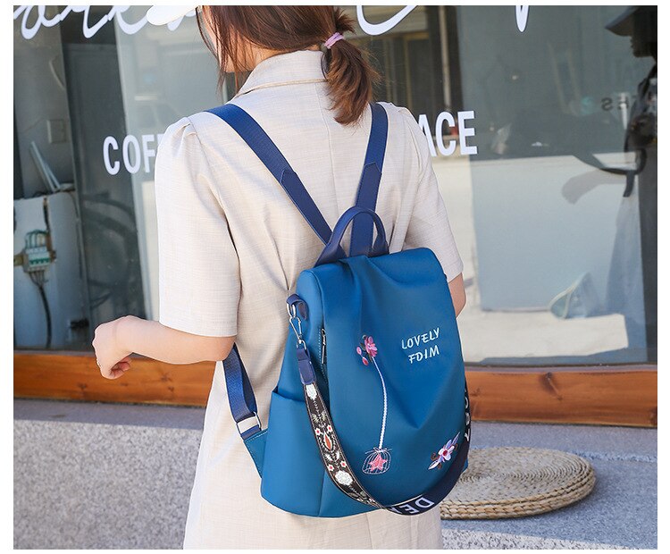 Chuwanglin embroidery backpack Anti-theft backpack's women female school bag backpacks for Teenage Girls teens T701303