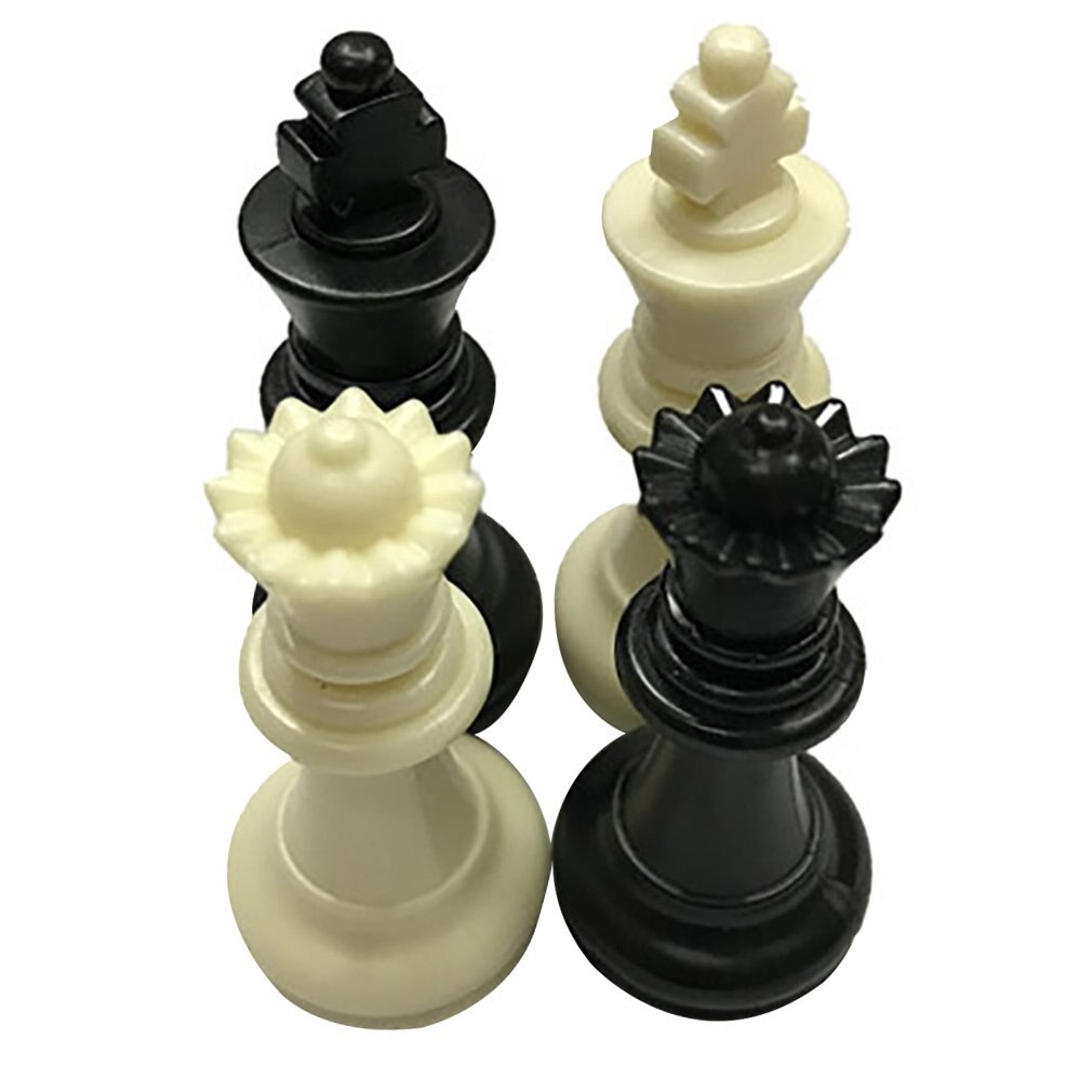 Medieval Chess Pieces/Plastic Complete Chessmen International Word Chess Game Entertainment Black&White