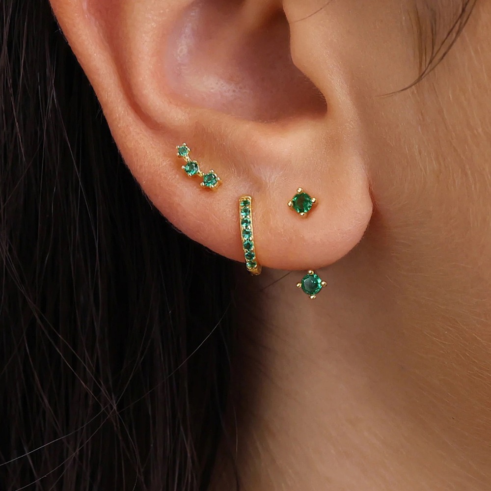 3 Pairs Exquisite Zircon Little Huggies Hoop Earrings Set for Women Stainless Steel Unique Cartilage Earring Piercing Jewelry: Blue white zinc plated