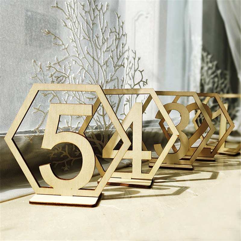Houten Tafel Nmbers Met Houder Base1-40 Hexagon Hollow Seat Nummer Voor Party Bruiloft Banket Tafel Zitplaatsen Opdracht