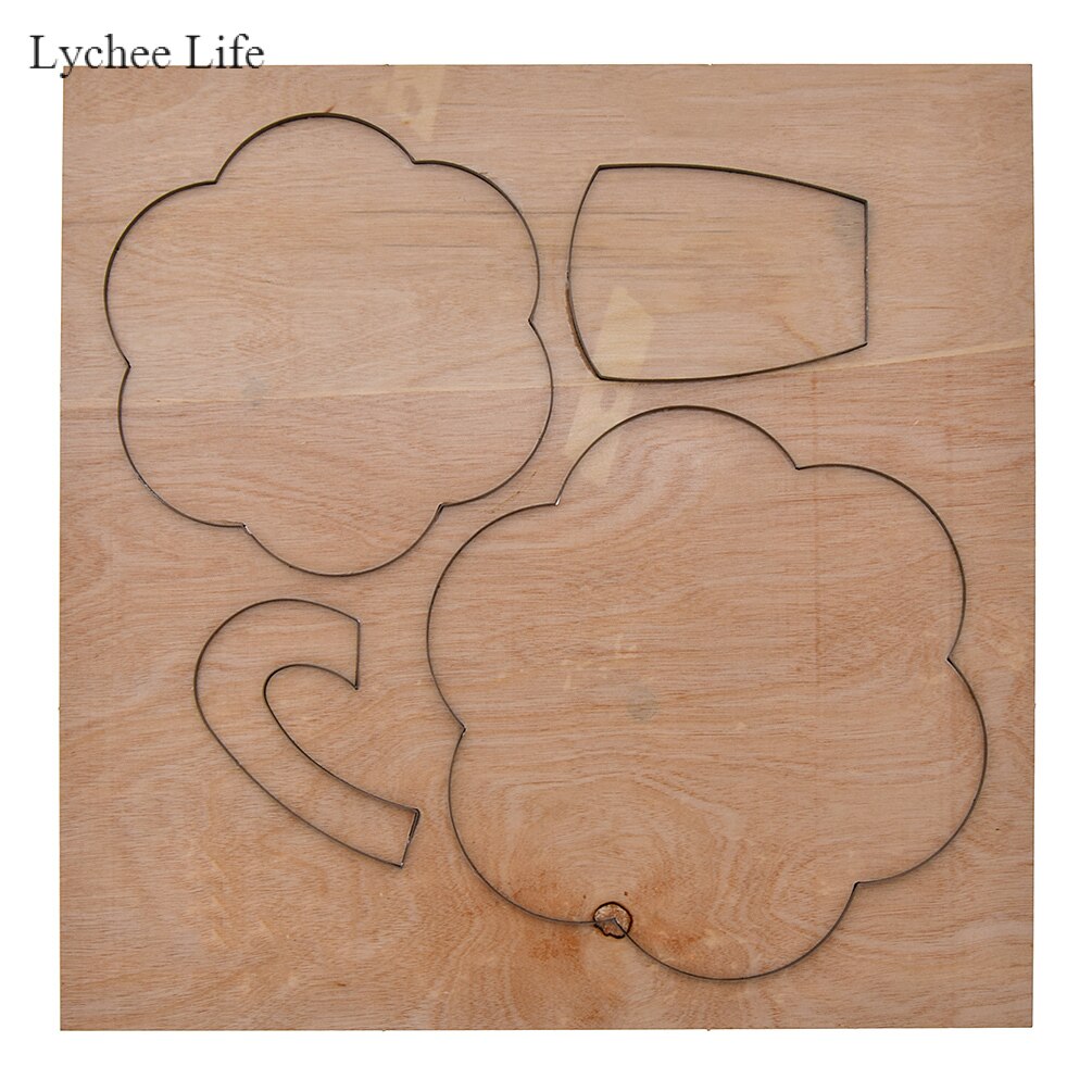 Lychee Life Handmade DIY Small Car Shaped Cutting Punching Model Wooden Leathercraft Cutter Tools: Cup