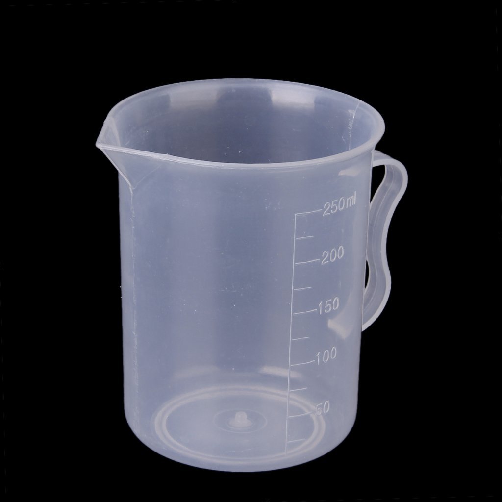 250 ml transparent plastic measuring cup with handle